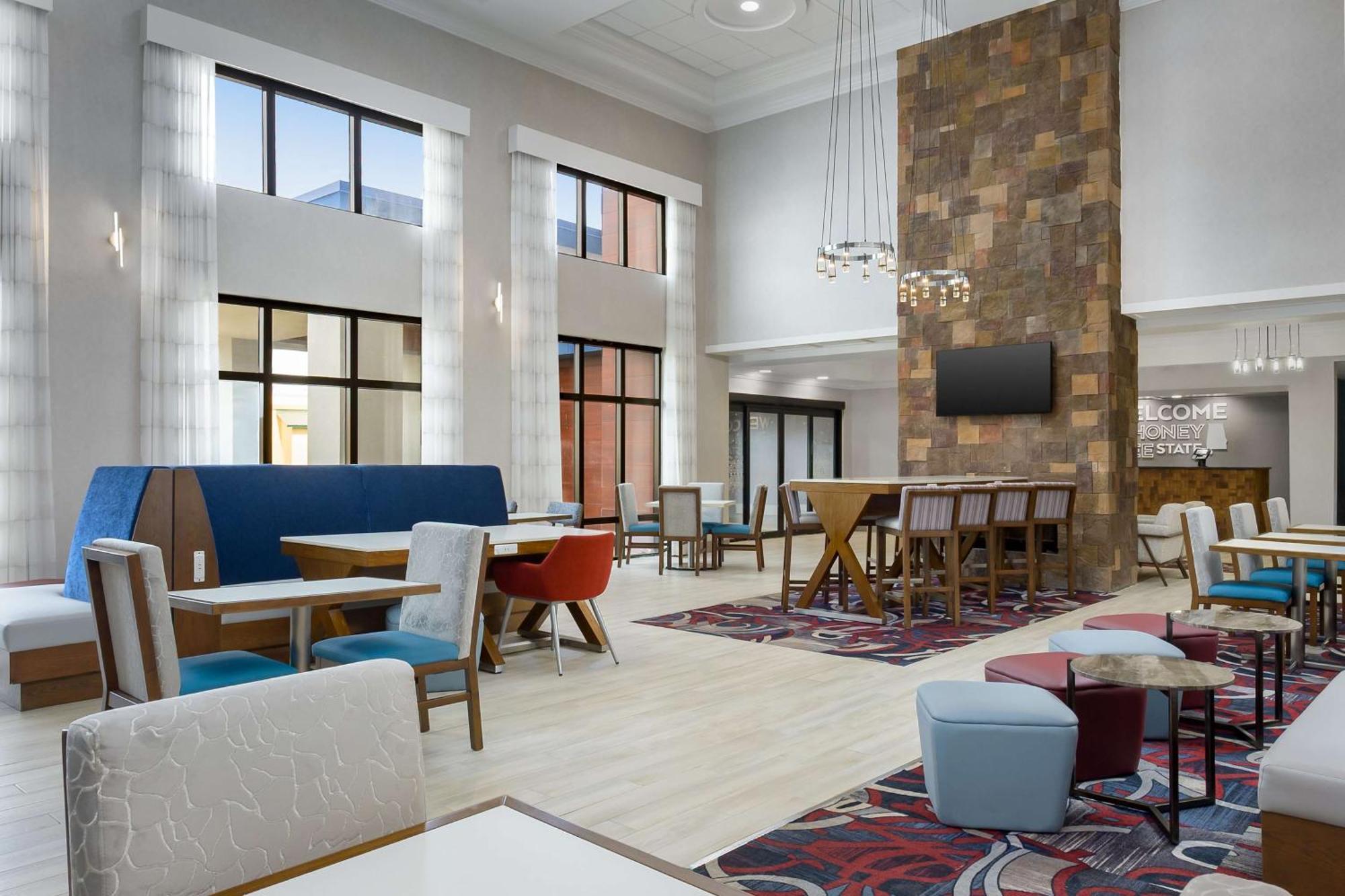 Hampton Inn & Suites Birmingham-Pelham - I-65 Exteriör bild
